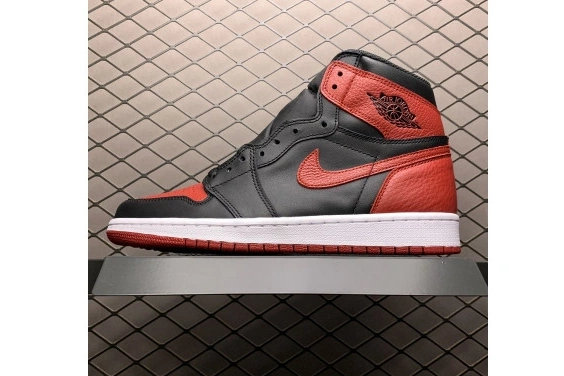 HV6674-067 Bred Retro 1 OG  HV6674-067 High  '85 (2025) Jordan 0708